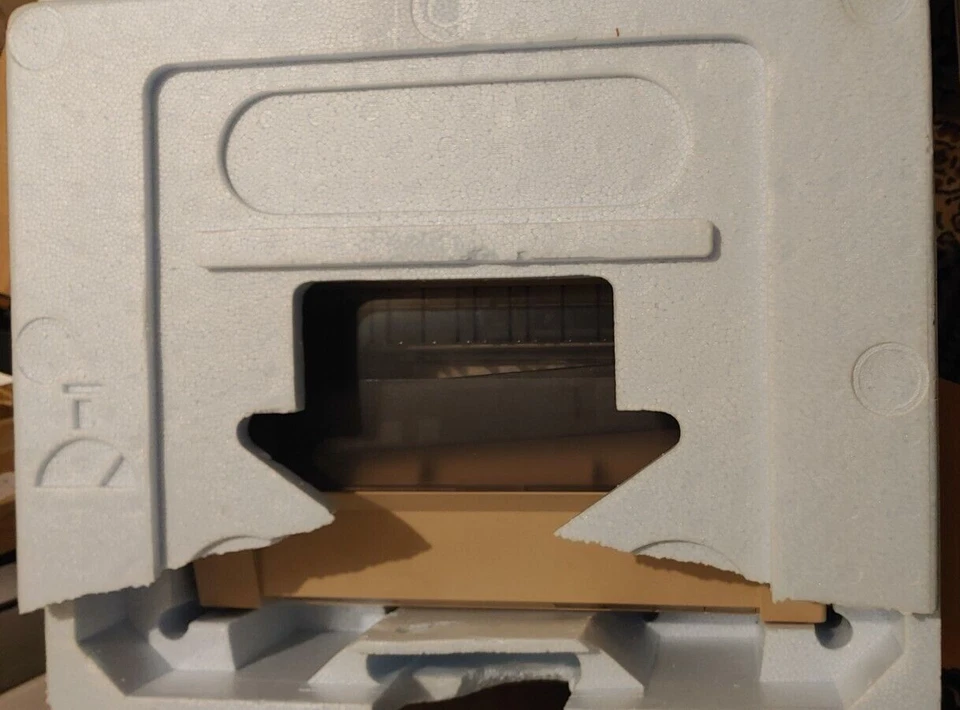 Commodore MPS 1200 P Drucker (Commodore 64 / 128) in OVP (mit Manuals) - Bild 4 von 4