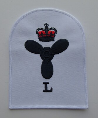 Royal Navy Petty Officer Marine Engineering Mechanic Electrical Uniform Badge