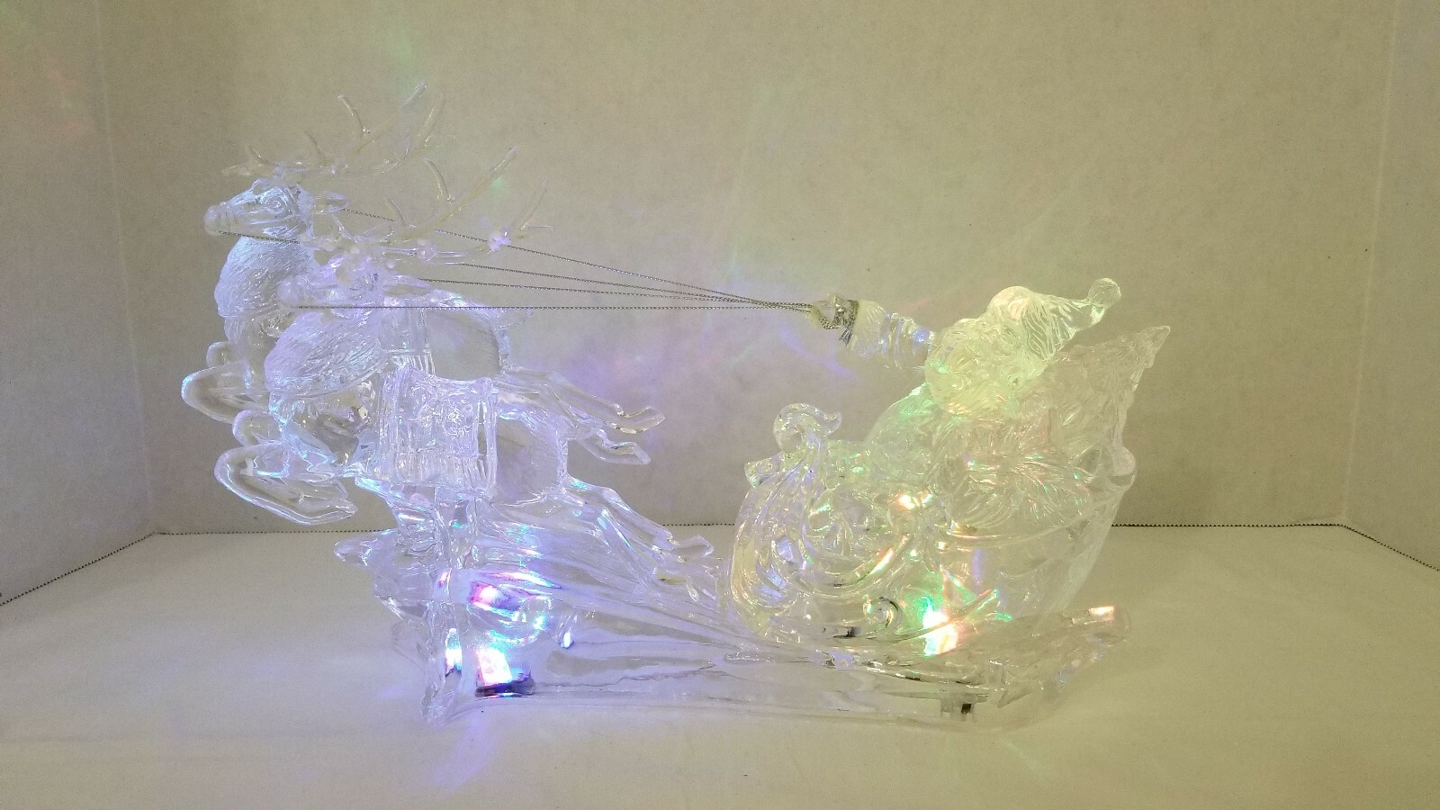 Cracker Barrel Light Up Santa Sleigh Christmas Home Decor LED. READ