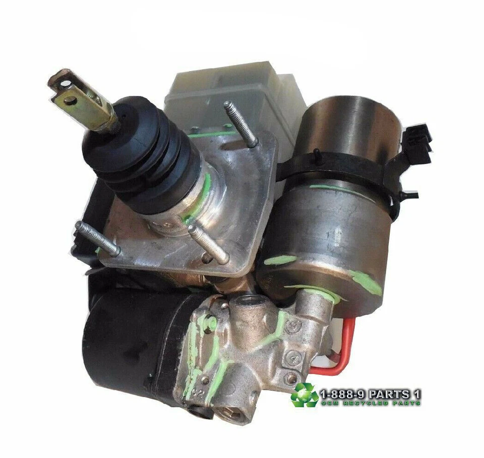 Actuador de refuerzo de cilindro maestro de bomba de freno ABS 03-07 LAND CRUISER LX470 Foto 2 de 4