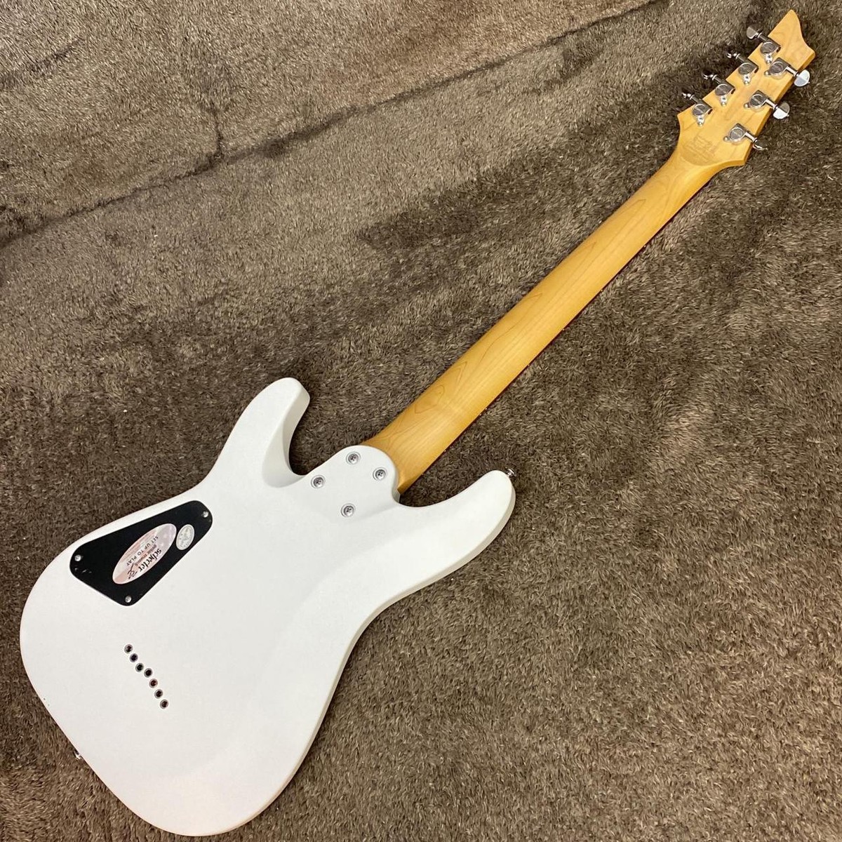 ギター Schecter C7 Deluxe Amazon.com: Schecter C-7 DELUXE Satin White 7-String Solid
