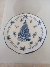 Set of 4 Potter's Studio 8 1/2" Blue Christmas Tree Salad / Dessert Plates