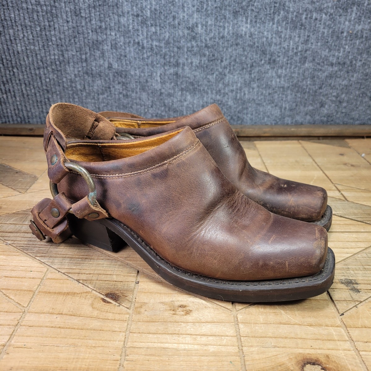 FRYE Belted Harness Mules Womens 70760 Clogs Slip On Square Toe Shoes