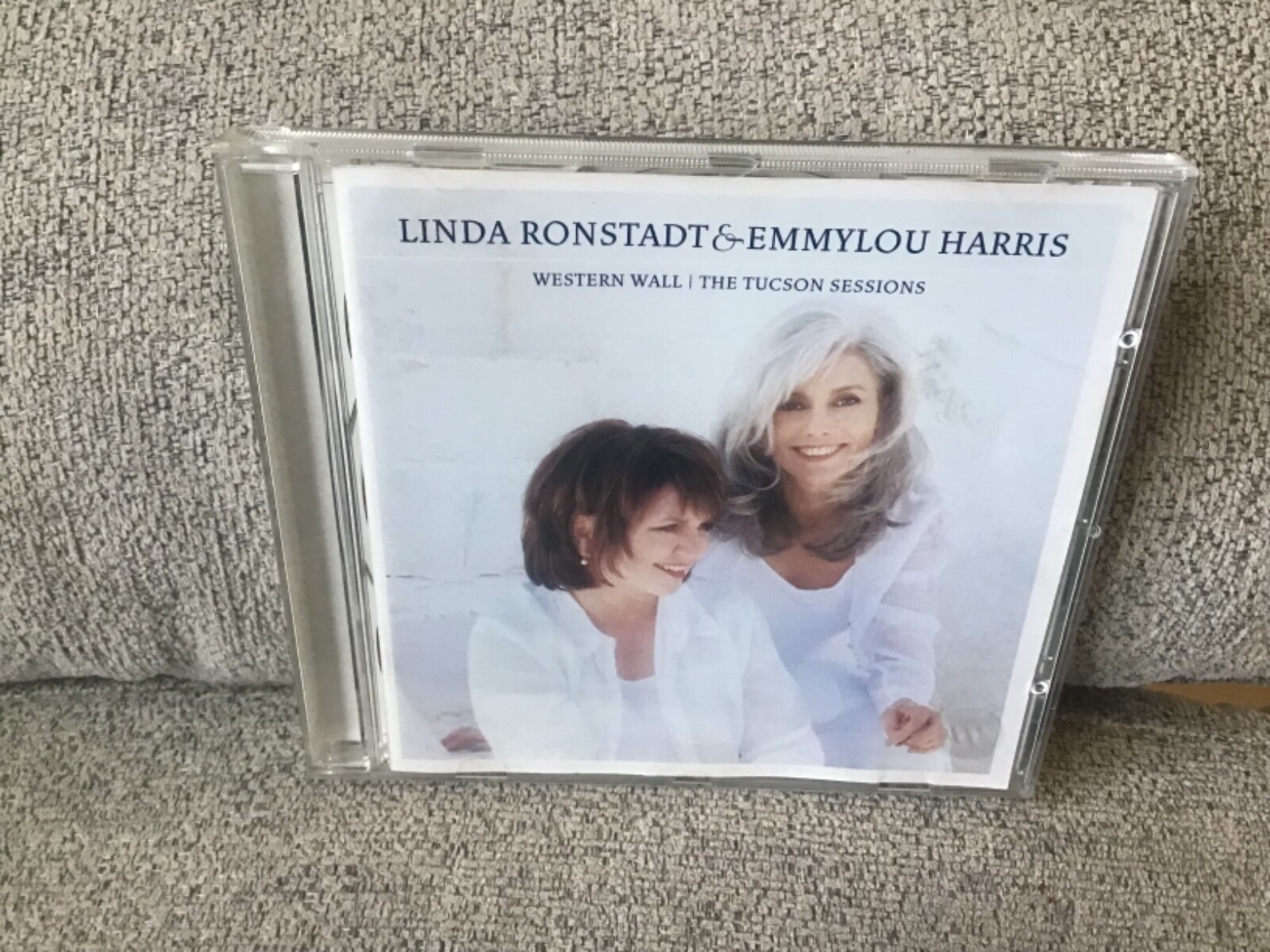 Linda Ronstadt and Emmylou Harris Western Wall the Tucson sessions cd