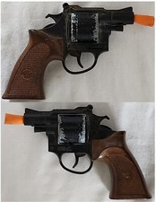 EDISON GIOCATTOLI VINTAGE TOY GUN-MADE IN ITALY-1960's COLLECTIBLE-6" x 4 1/2"