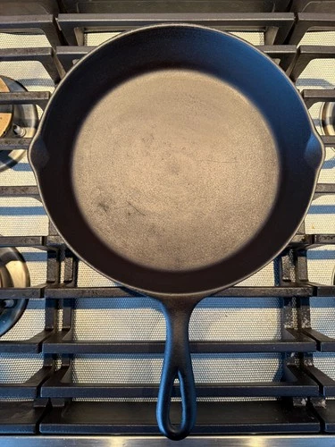 3 Notch Lodge # 7 Skillet Hand Scribed 7 Dates from 1940's Restored SHIPS FREE!