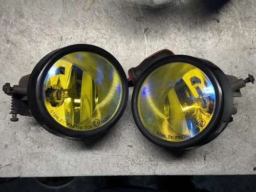 JDM cu2/cw2 Stanley Oem Modulo ion fog light pair  - product listing photo