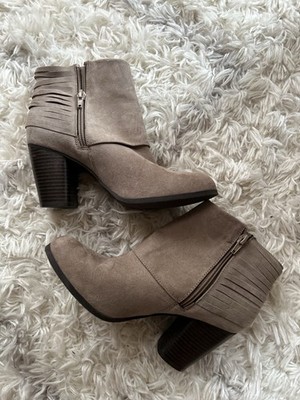 Madden Girl Destroy taupe suede ankle booties stacked block heel 7.5