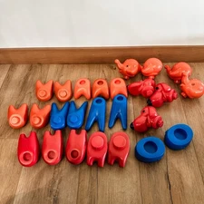 Vintage Tupperware Tuppertoys Zoo It Yourself 3 Animal Toys Lot of 25 Pieces