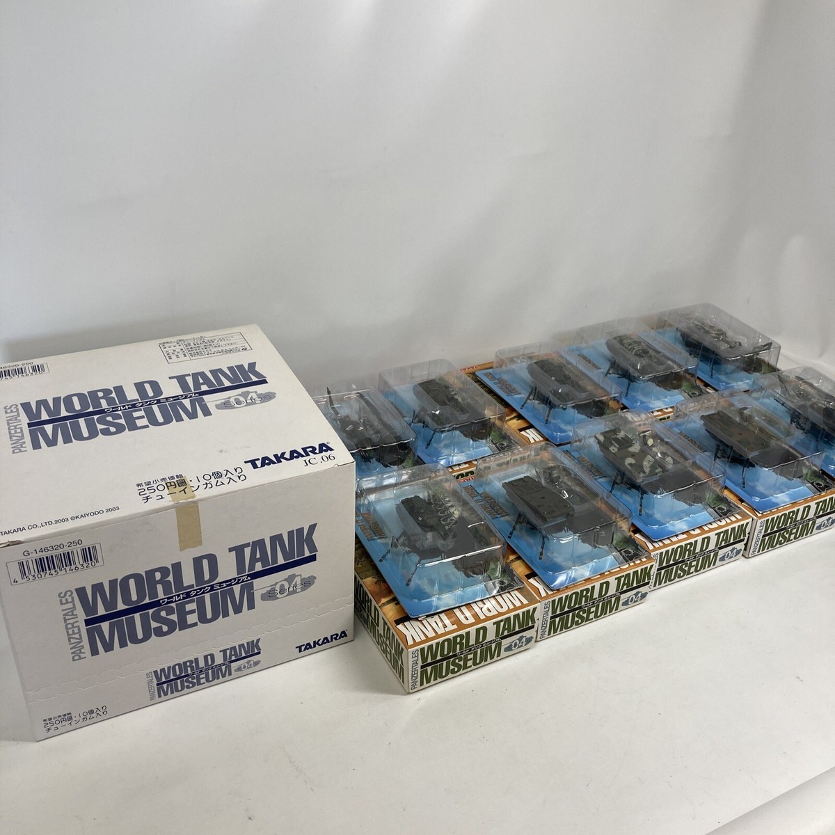 Takara World Tank Museum Set of 10/ Miniature Tank Figure 1