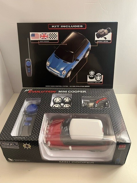 NIKKO MINI COOPER Red EVOLUTION SERIES REMOTE CONTROL CAR from