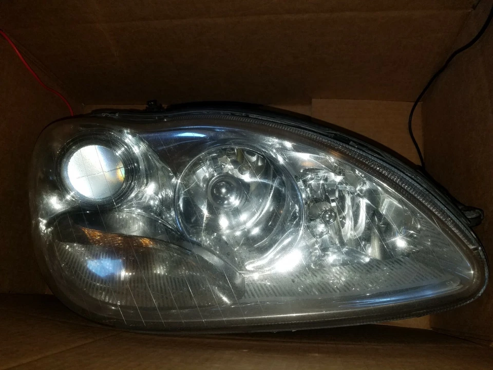 2003 - 2006 MERCEDES S65 S430 S500 S600 S55 PASSENGER HID XENON HEADLIGHT LAMP - Image 3 of 4