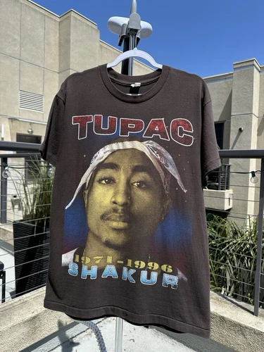 2Pac Tupac Makaveli Rap Tee Vintage vintage concert t-shirt, vintage, single stitch, B+ condition
