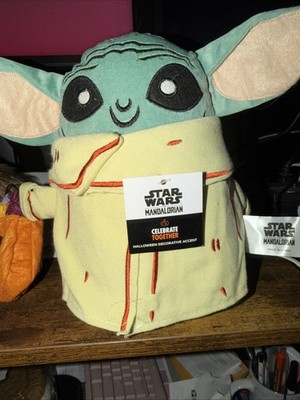2023 Disney Starwars Mandalorian Halloween 8'' Grogu Doll & Trick'O'Treat 