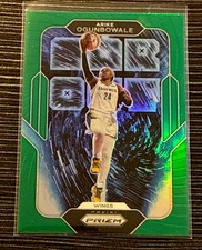 2022 Panini Prizm WNBA #3 Arike Ogunbowale Far Out Prizms Green