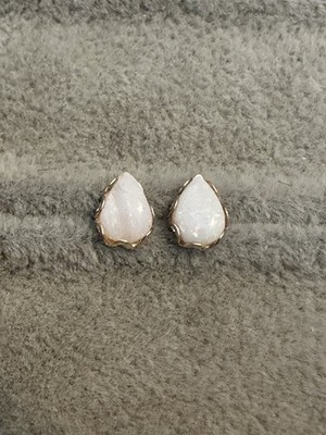 Vtg Wells Signed 14k Tear Drop Opal Stud Earrings