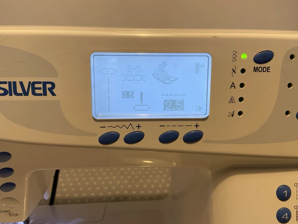 Silber 9000BE Computer Nähmaschine. Kostenloser Versand auf das britische Festland. - Bild 2 von 4