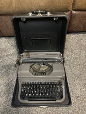 Vintage Underwood Champion Black Typewriter w/Original Case thumbnail