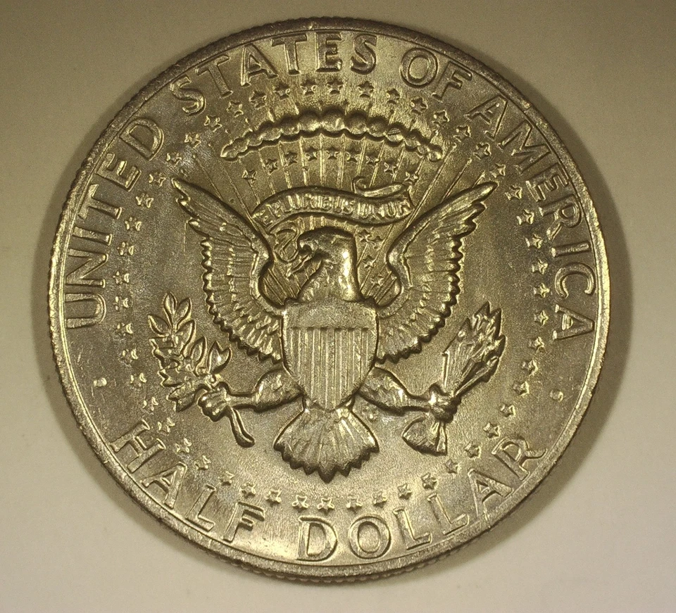 1983-P Kennedy Half Dollar - Misaligned Dies Error Coin ID 02 - Image 2 of 3