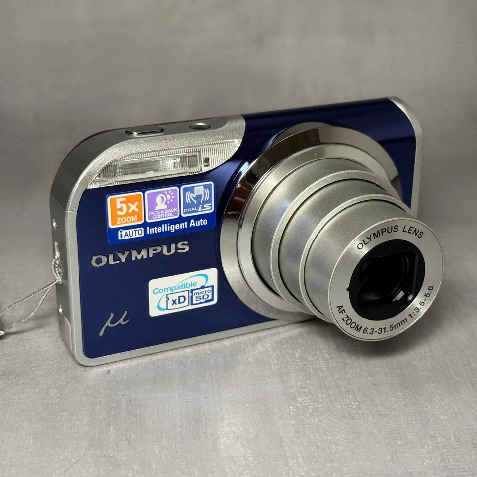 Olympus 12.0MP Mju 5000 Compact Digital Camera Blue + 2GB XD Card + Bag - Image 2 of 4