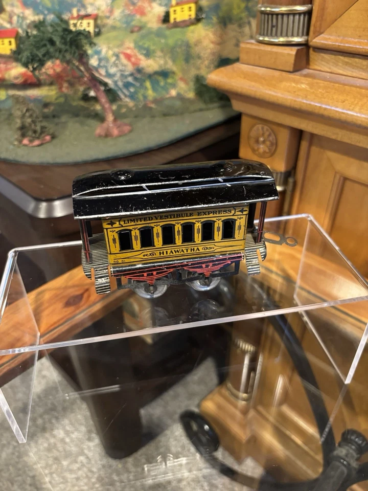 ~Rare Yellow~Ives Prewar Trains LTD Vestibule Express No.51 Hiawatha Original! - Image 2 of 4