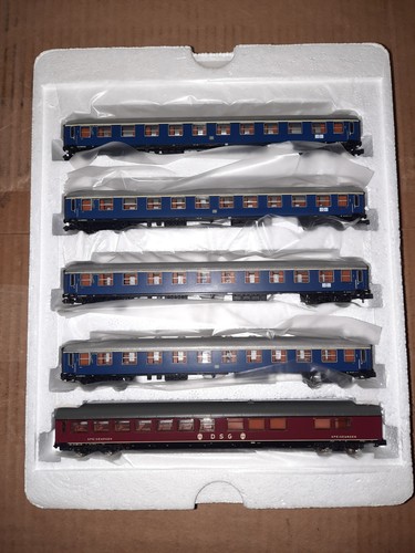 Arnold Spur N, HN 4000, Wagen-Set Hanseat der DB | Condition: Gebraucht