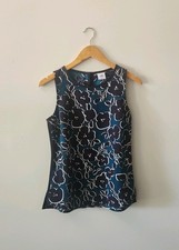 Cabi Floral Sleeveless Tank Top Blue Side Slit Back Button Blouse XS Size