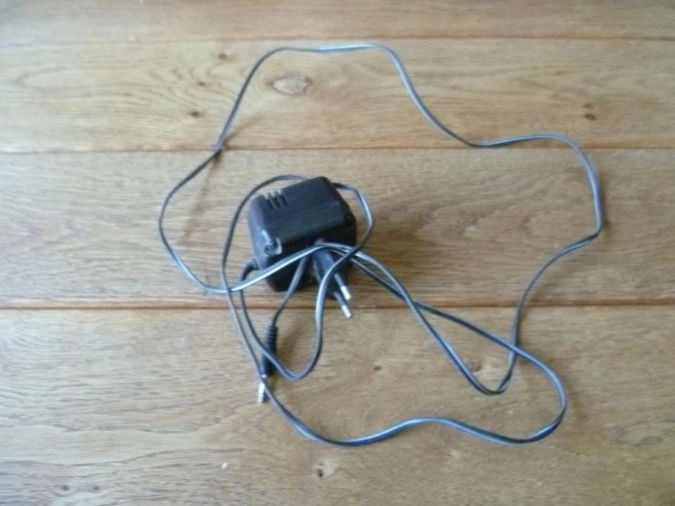 Switching Adapter, Netzteil, Netzadapter