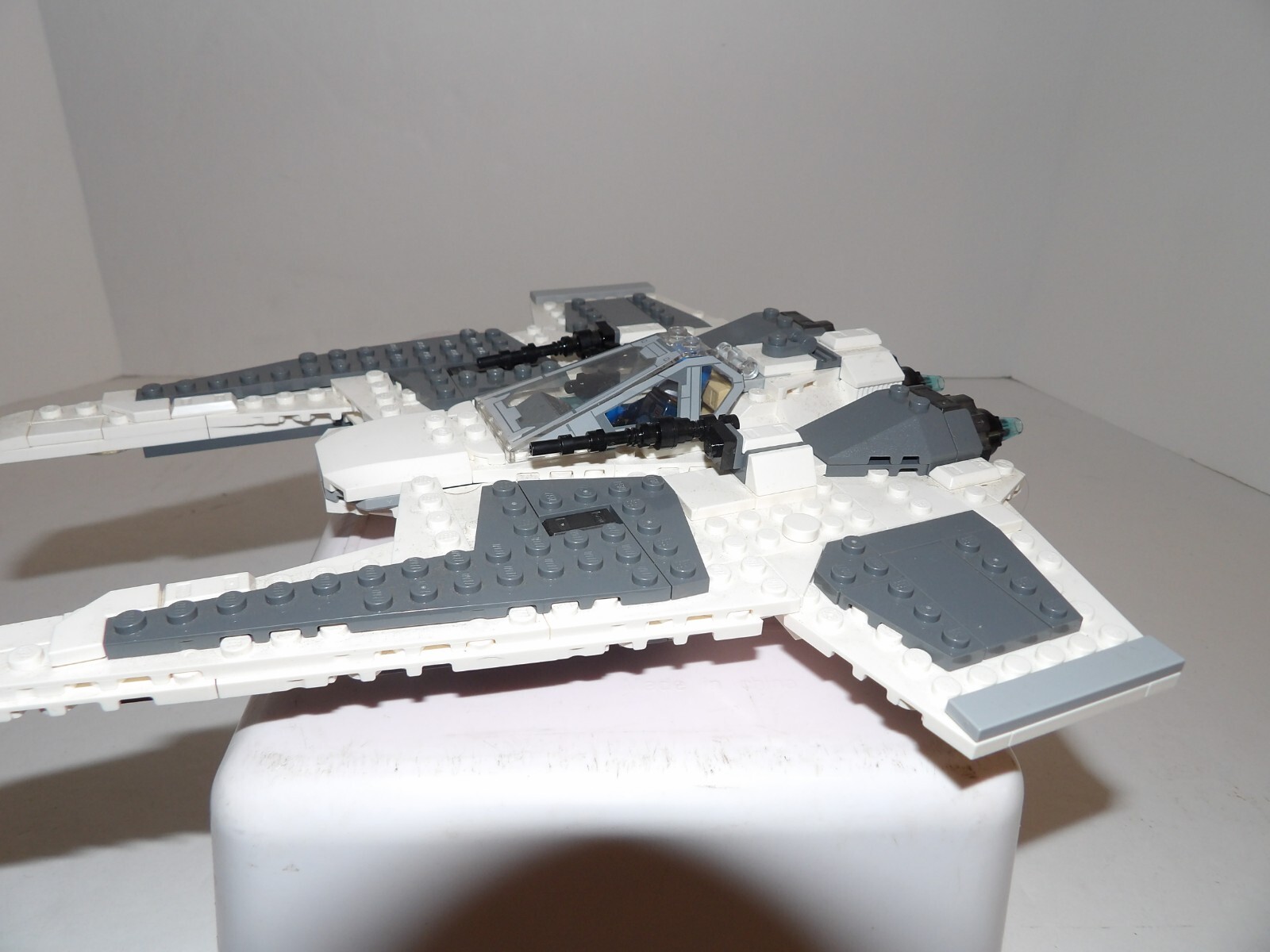 Picture 3 of 8