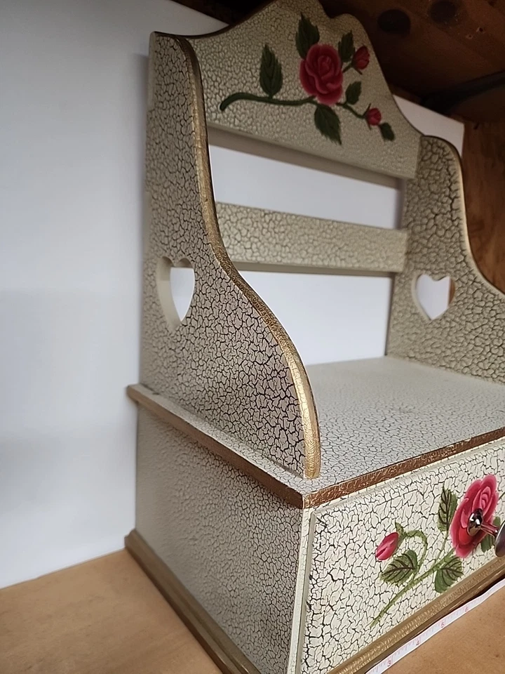lindo Shabby Cottage pintado a mano rosa blanco rosas mostrador estante de pared con cajón Foto 3 de 4