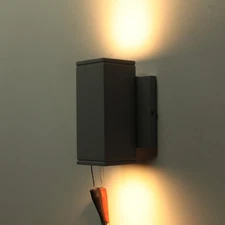 Hinkley 1872TT Kore 7" Tall LED Outdoor Wall Sconce in Titanium, Showroom Model