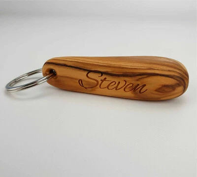 Schlüsselanhänger "Zapfen" aus Olivenholz mit individueller Gravur Name Geschenk - Bild 1 von 3