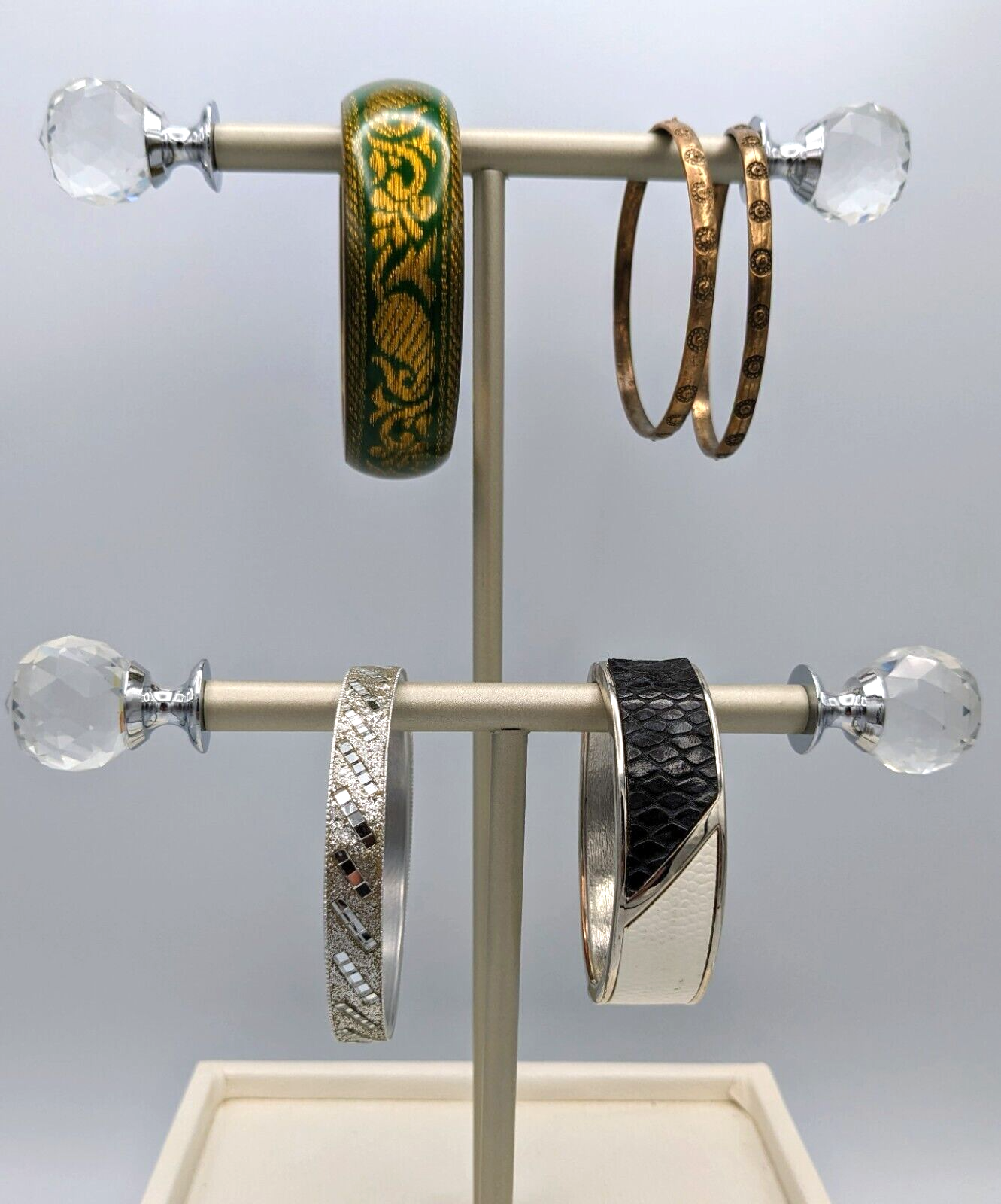 BANGLE - Bracelets BEAUTIFUL, STUNNING, GORGEOUS, GREEN, SILVER, BLACK, GOLD-image
