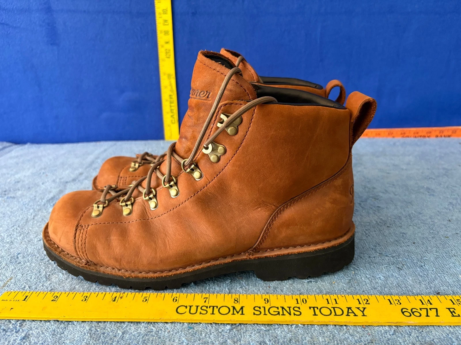 Danner North Fork Rambler Graham Vibram Brown Leather Hiking Boots Men's 10.5D
Opens in a new window