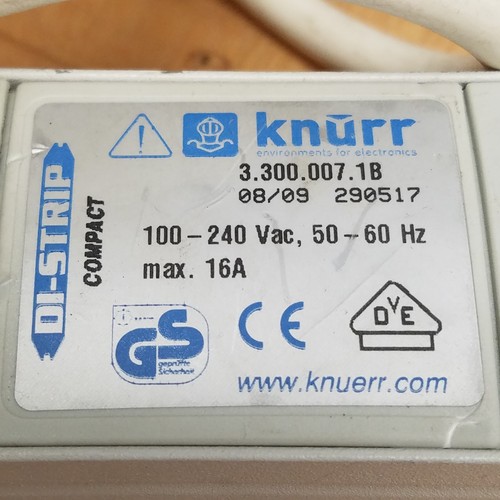 Knurr 3.300.007.1B Di-Strip Compact Power Strip, 100-240Vac, 50/60Hz, 16A - USED - Afbeelding 2 van 6