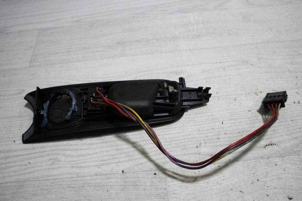 Türgriff innen vorne links 8D1837019 Audi A4 B5 Bj,04 - Bild 3 von 4