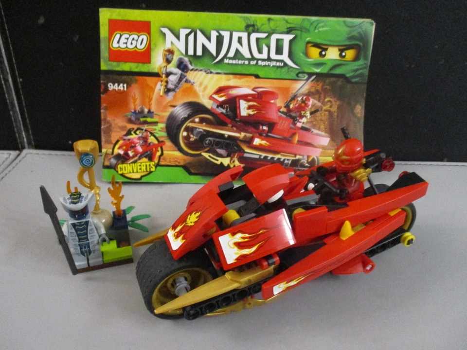 LEGO Ninjago 9441 Kai's Blade Cycle, photo 1 sur 5