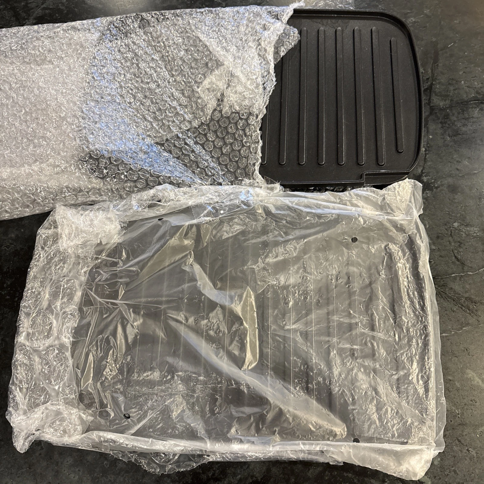 NEW Pampered Chef Deluxe Electric Grill Griddle Panini Plates
Opens in a new window or tab
