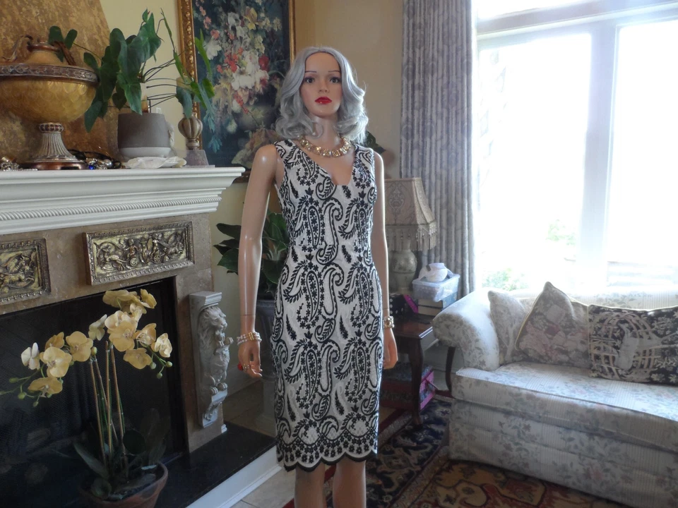 Giambattista Valli White Organza w/Black-White Brocade Sheath Dress Size US XS - Image 2 of 4