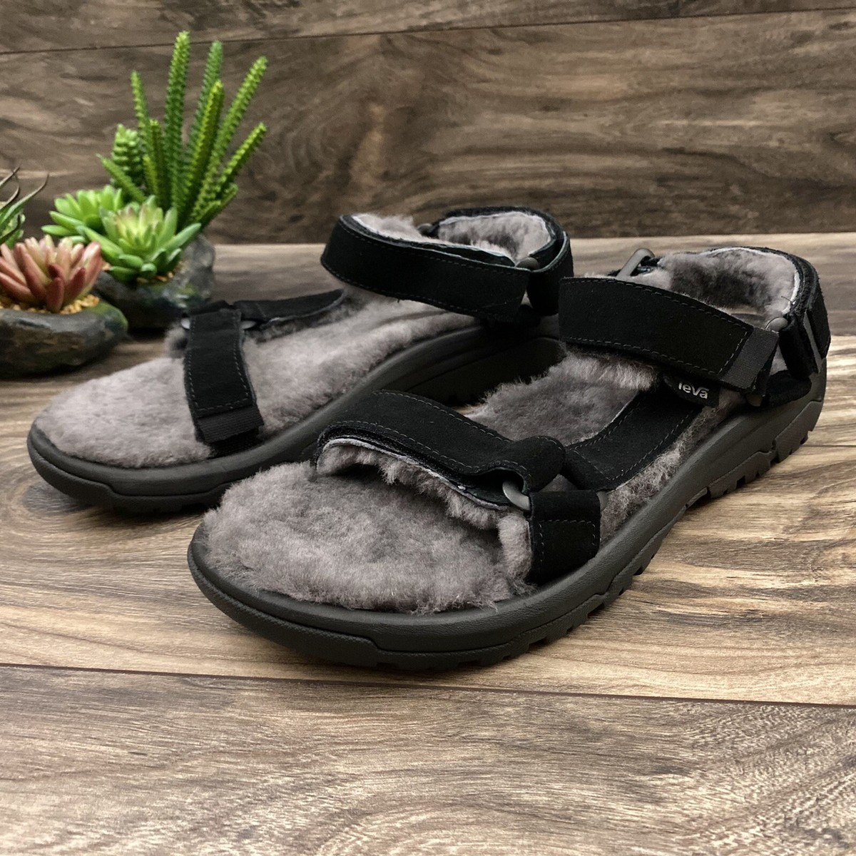 NIB Teva Sandals Teva Sandal: Hike Out | Title Nine main image 3