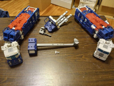 Add-on- shattered glass ultra magnus hammer-trailer kit (kingdom mold)