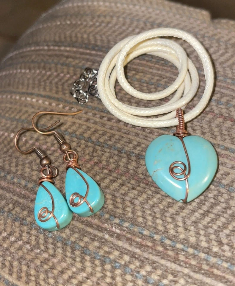 Pendientes y Collar Artesanal Turquesa Antiguo Cobre Hecho a Mano Regalo JMes Joyería Foto 2 de 4