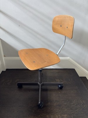 Danish Mid-Century Modern Swiveling Task Chair – Kevi 2533, Teak