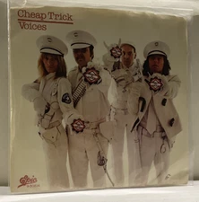 B16 Cheap Trick: Voices, 1979 Epic Records 9-50814 - PROMO Pop Rock 7" 45 Single