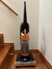 Bissell CleanView 1831 with OnePass Technology  Upright Vacuum Orange