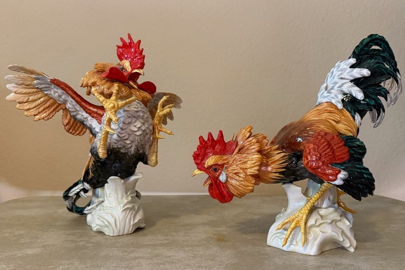 Algora Spanish Porcelain Fighting Roosters Great Condition