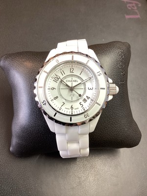 Chanel Paris Women's Ceramic Watch D.Z. 9800 Quartz Movement | eBay
