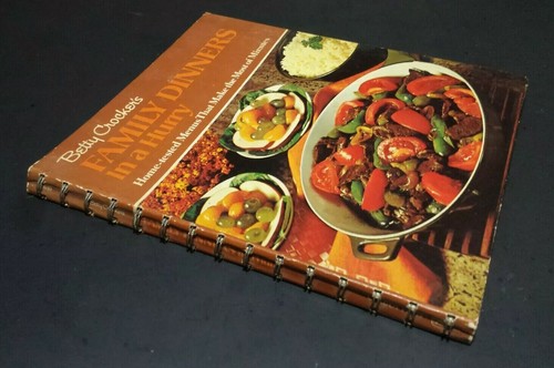 2 Betty Crocker's DINNER IN A DISH / Family Dinners In A Hurry, HC Cookbooks - Picture 3 of 11
