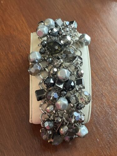 Silver Tone Chunky Chain Link Cuff Bracelet Faceted Black And Gray Glass Beads - Picture 1 of 5