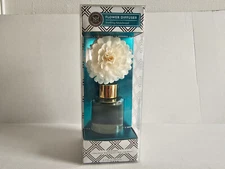 MODERN EXPRESSIONS FLOWER DIFFUSER SOOTHING SANDALWOOD - SEALED - 80 ml